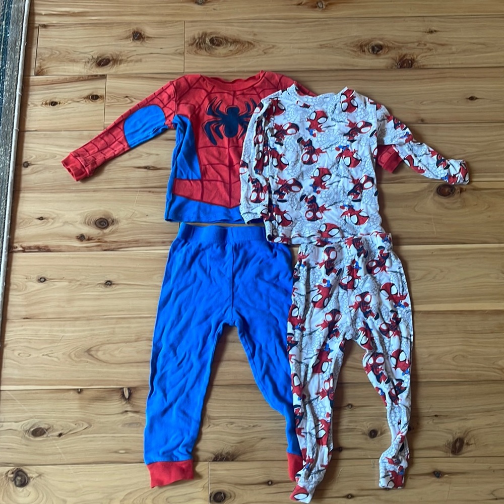 Spider-Man pajamas bundle for boys. Boys 4T